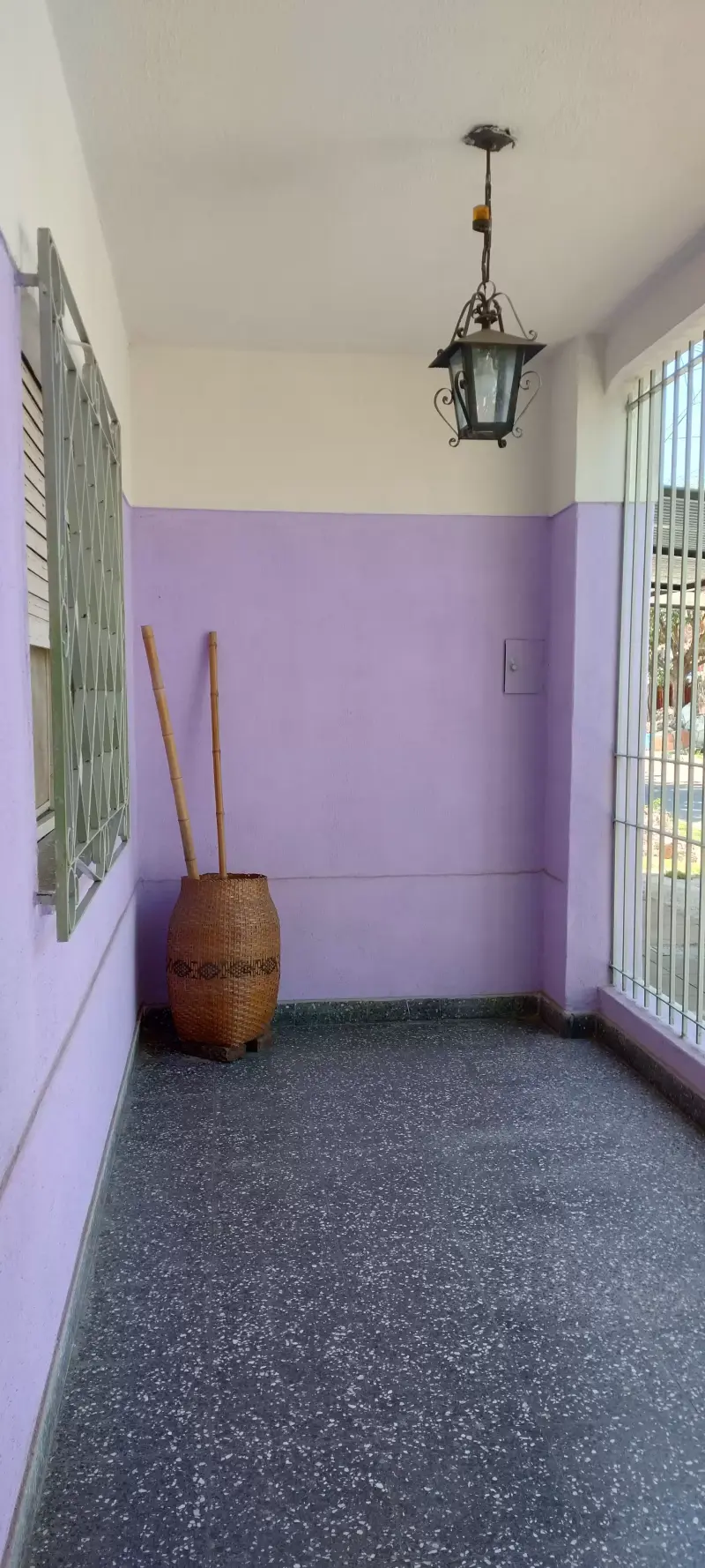 CASA AMERICANA EN MORON SUR