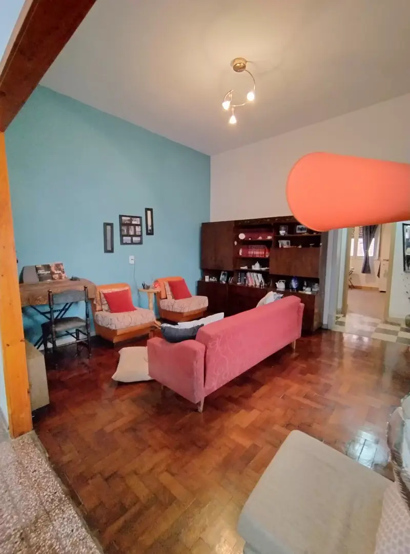 PH  4 AMBIENTES MÁS DEPTO. DE 2 AMBIENTES. IDEAL 2 FAMILIAS