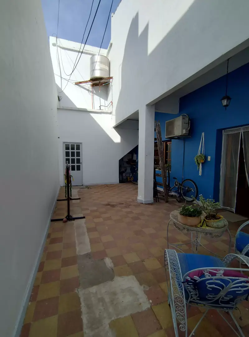 PH  4 AMBIENTES MÁS DEPTO. DE 2 AMBIENTES. IDEAL 2 FAMILIAS