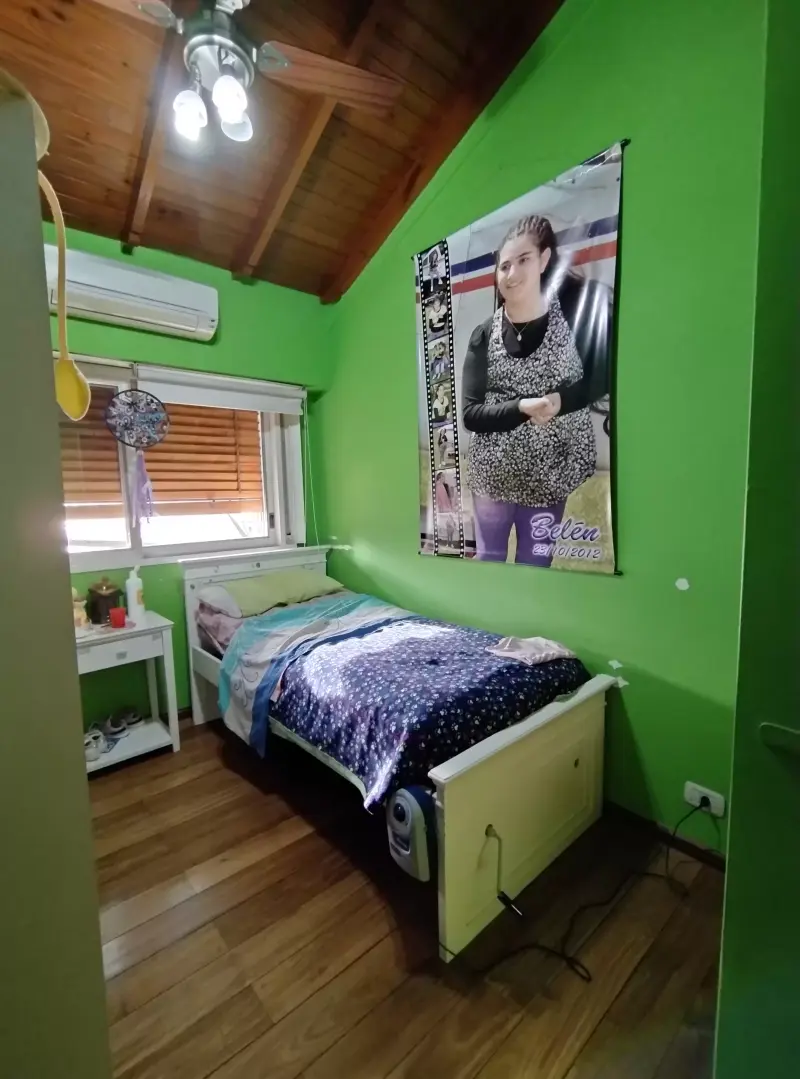 CASA DE 5 AMBIENTES EN SAN ANTONIO DE PADUA SUR