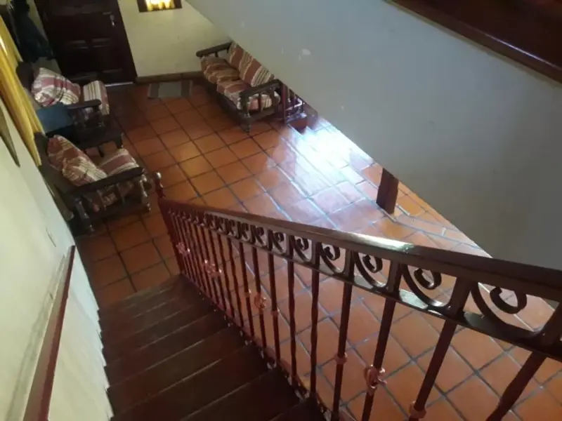 Chalet tipo colonial. OPORTUNIDAD!!! REBAJADO!!!