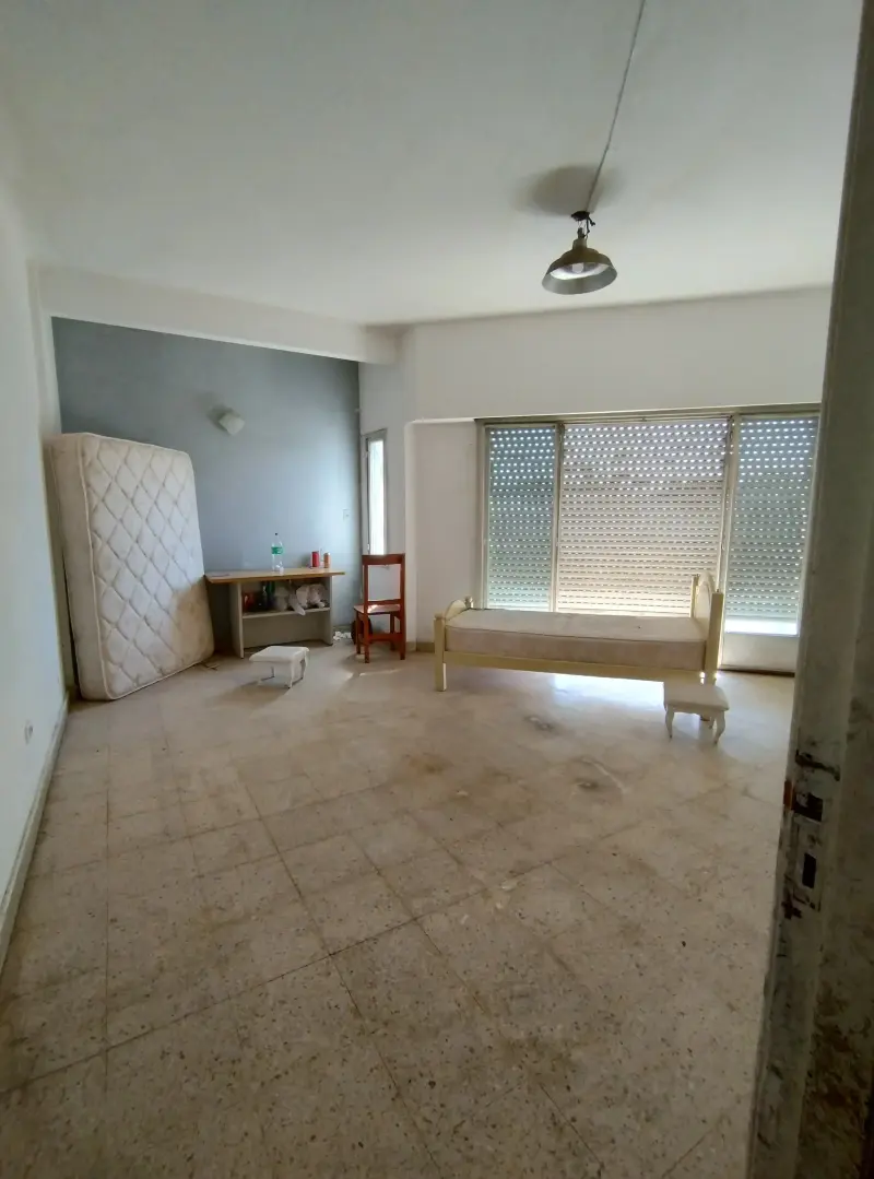 VENTA DE 2 LOCALES Y DEPARTAMENTO EN MERLO CENTRO